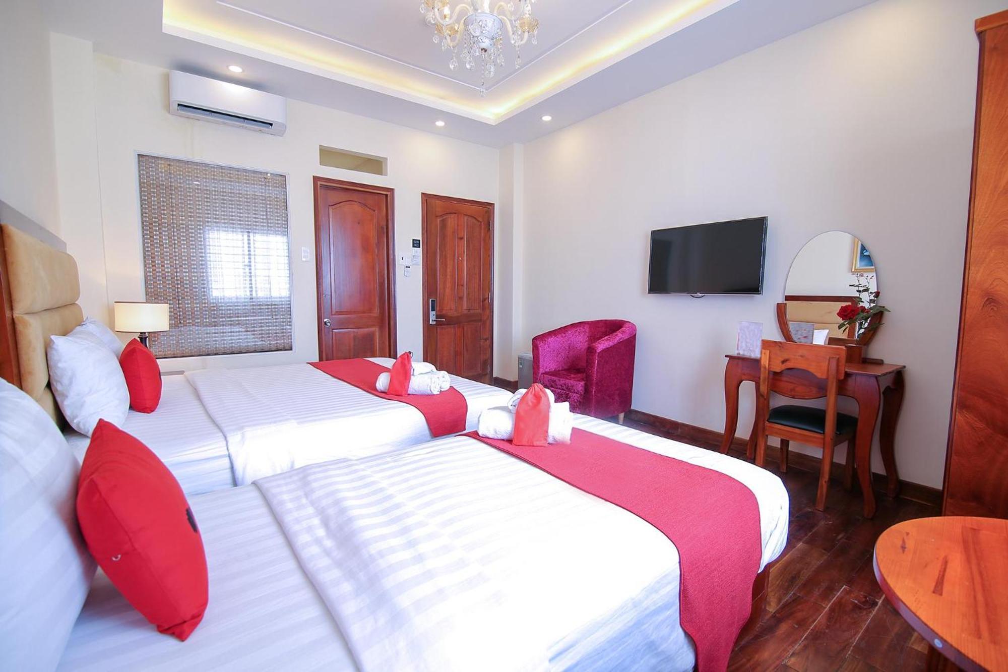 เรดดอร์ซ พรีเมียม แอท เหงียนทายซอนสตรีท Hotel โฮจิมินห์ซิตี้ ภายนอก รูปภาพ