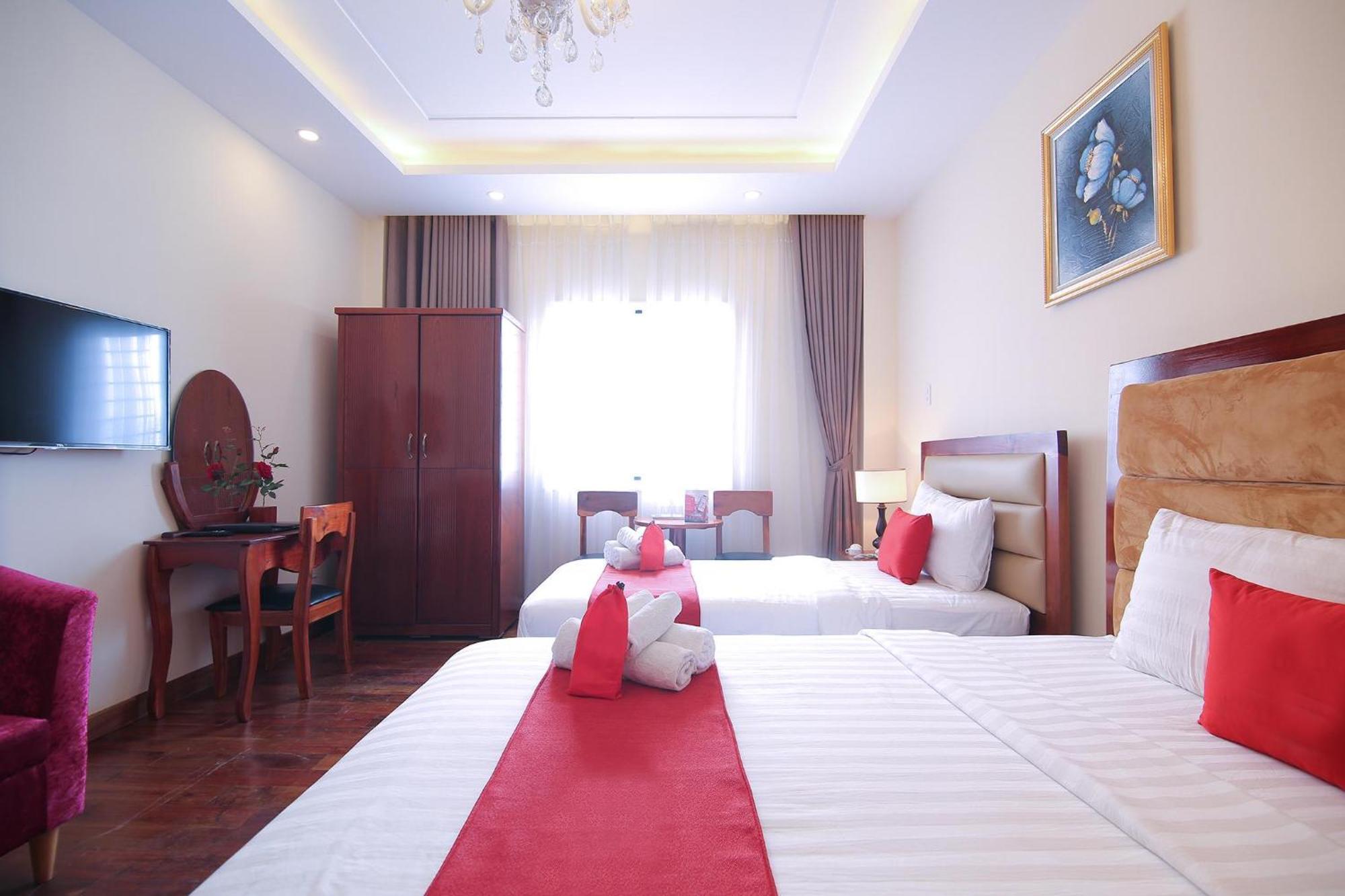 เรดดอร์ซ พรีเมียม แอท เหงียนทายซอนสตรีท Hotel โฮจิมินห์ซิตี้ ภายนอก รูปภาพ