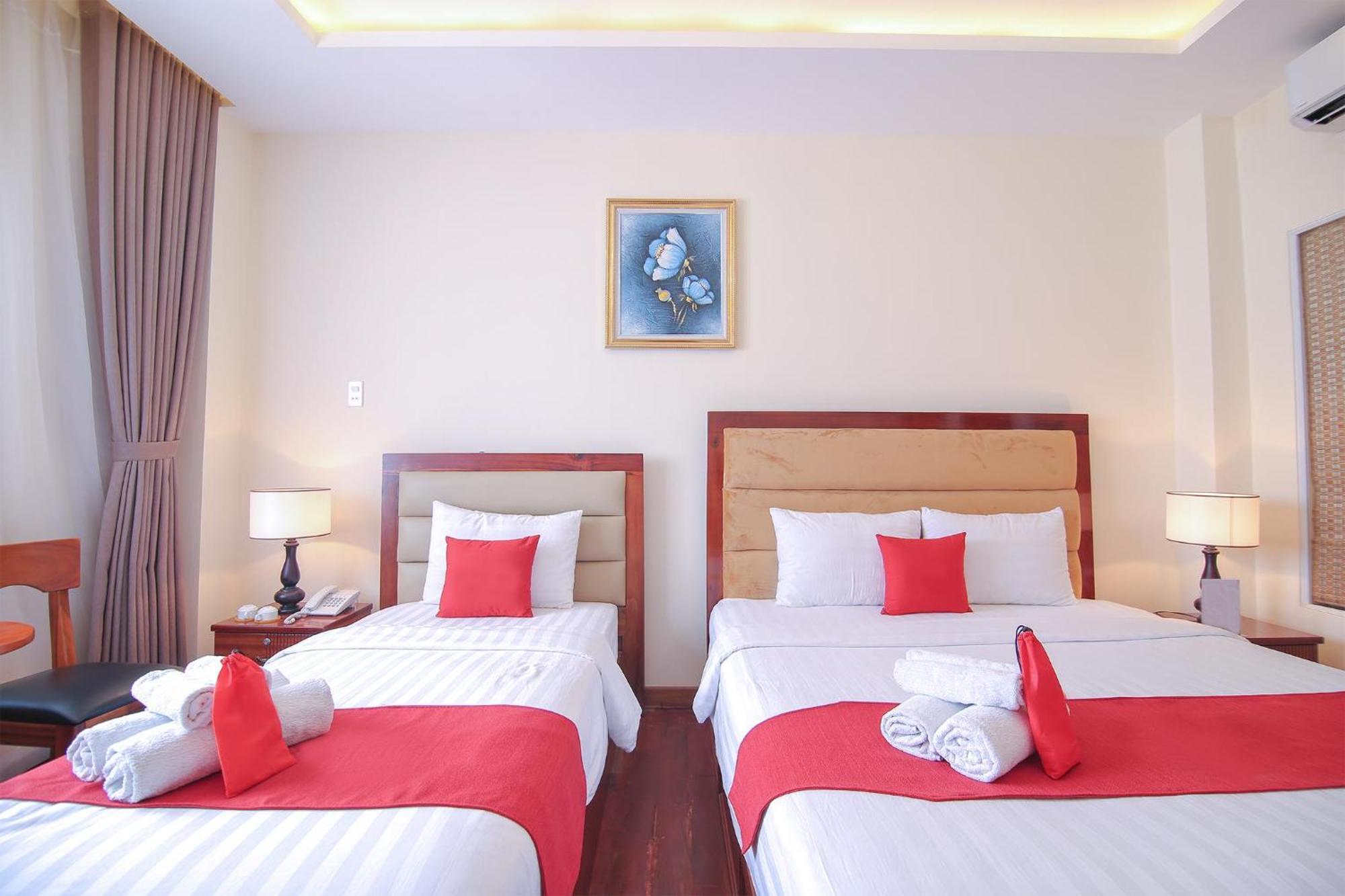 เรดดอร์ซ พรีเมียม แอท เหงียนทายซอนสตรีท Hotel โฮจิมินห์ซิตี้ ภายนอก รูปภาพ
